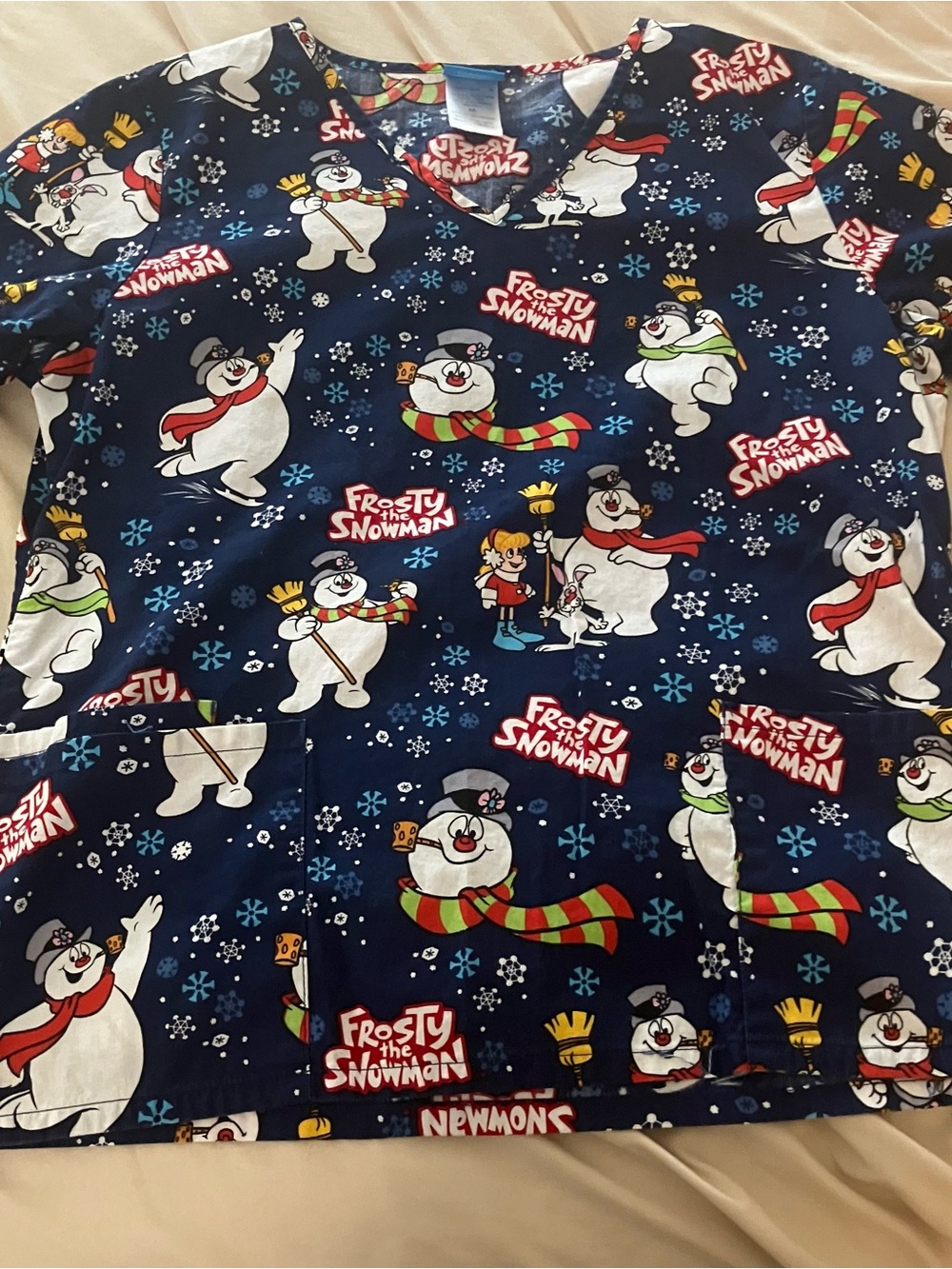 Frosty the Snowman V-Neck Medical Scrub Top Size M Navy Blue Christmas Holiday - Picture 8 of 16